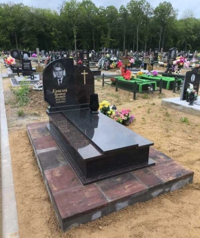 Памятник одиночный 125